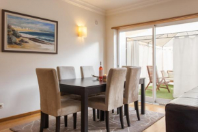 Отель FLH Expo Terrace Flat  Лиссабон